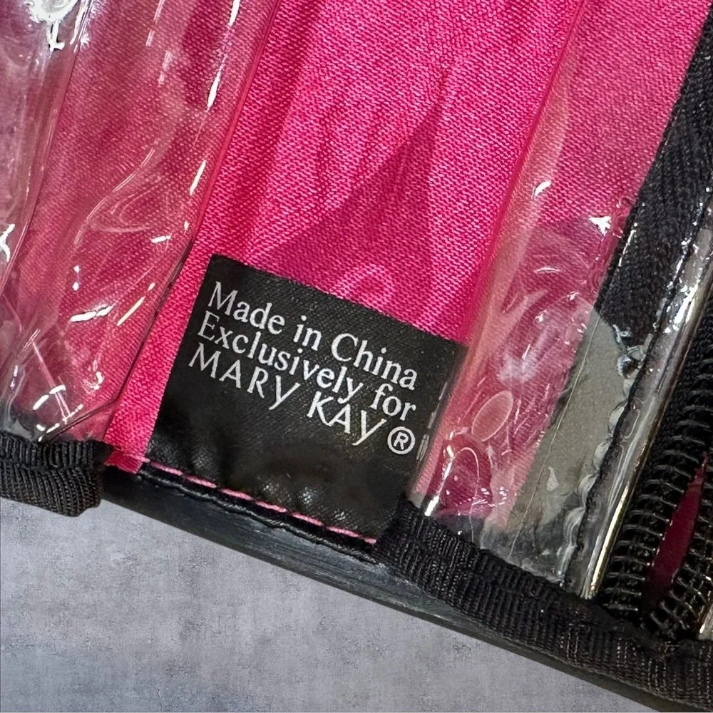 Mary Kay Roll Up Hanging Cosmetic/Toiletries Travel Bag with 4 Removable Pouches